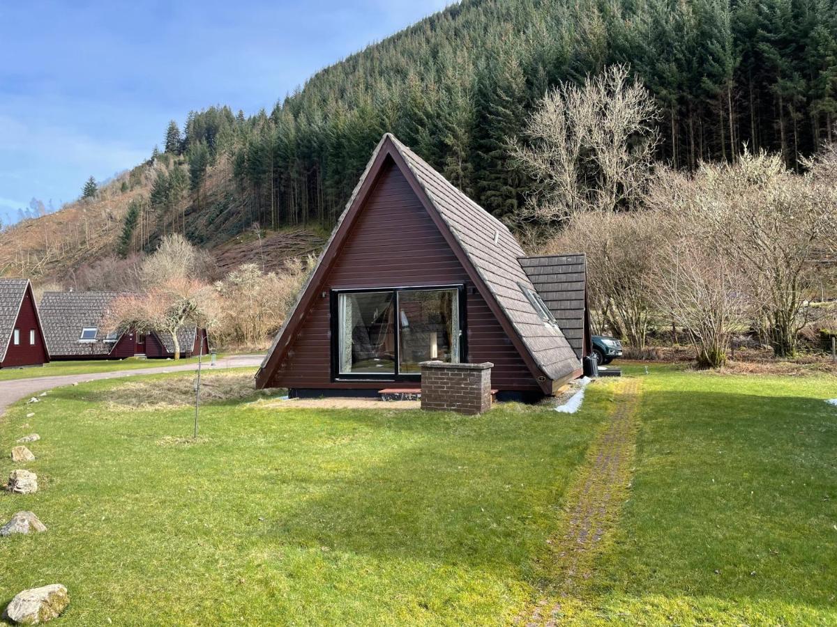 Caledonia Lodge Spean Bridge Exterior photo
